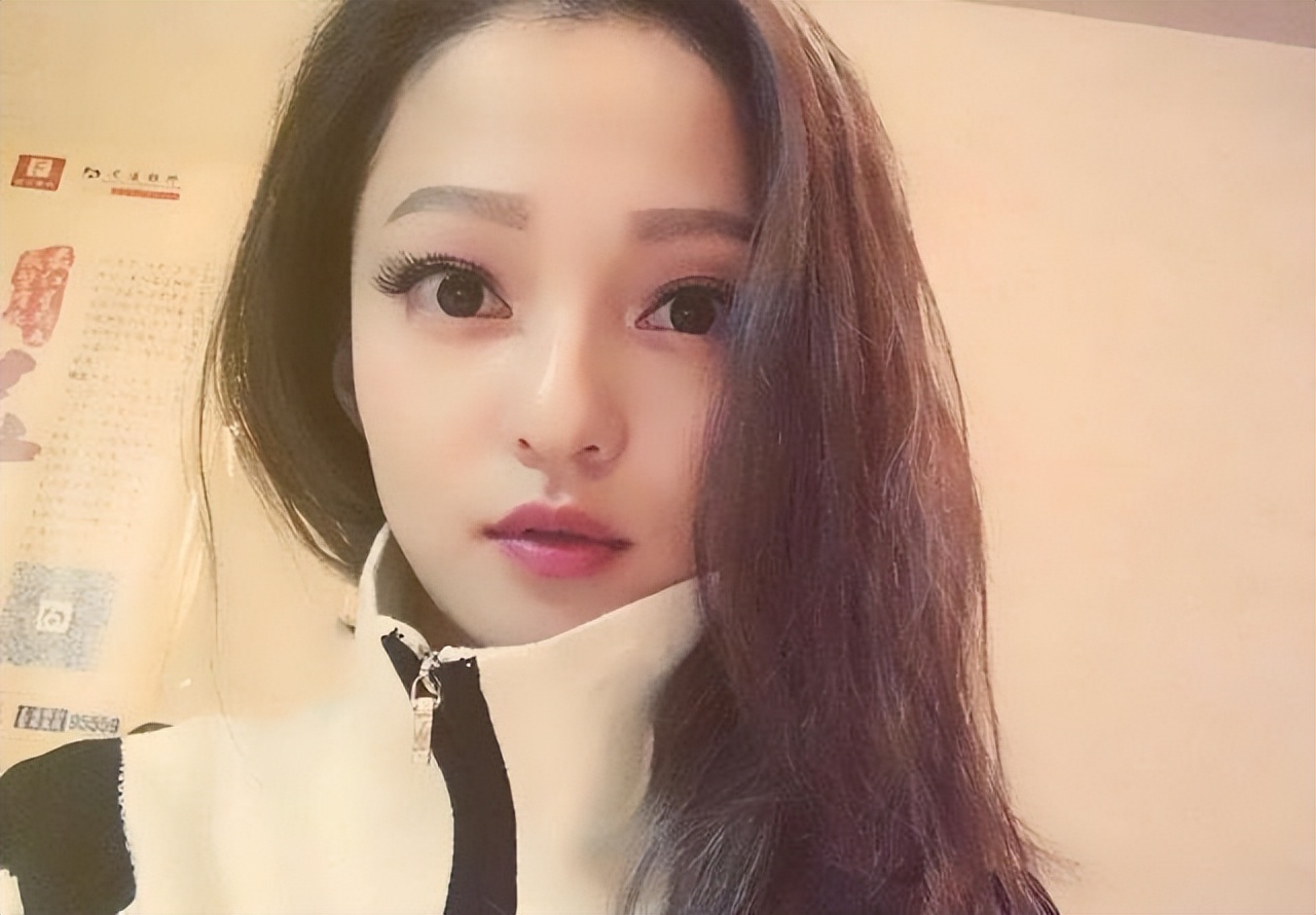 有苦难言的8位明星，多年顽疾缠身，有人成身体缺陷抱憾一生