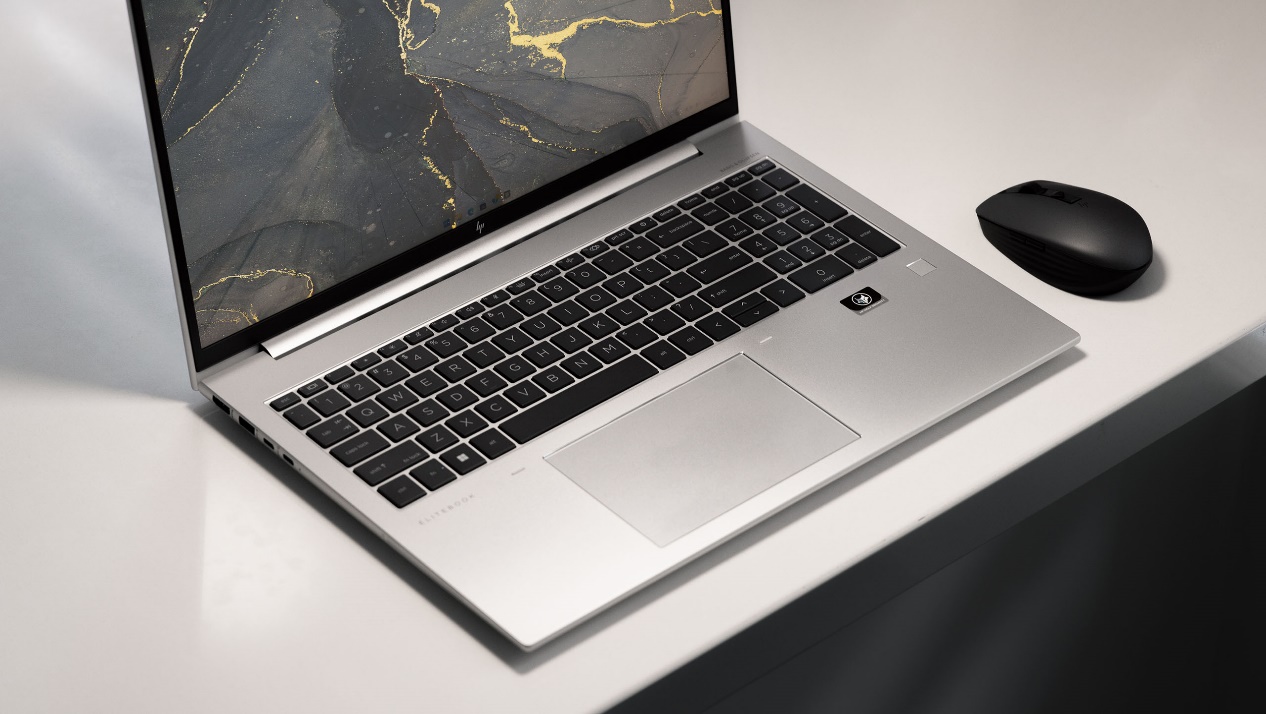 性能提升巨大一代惠普战x2022评测