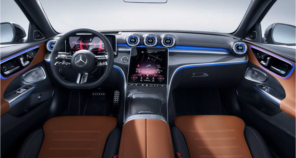 女的开什么车既实用又好看（女生开哪款车合适些）