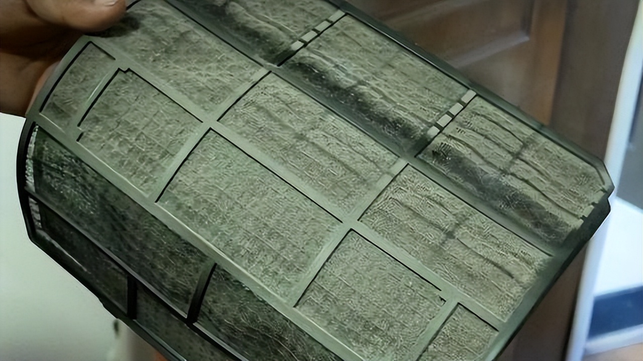 空调如何正确清洗？只洗过滤网远远不够，还有这三个位置要注意