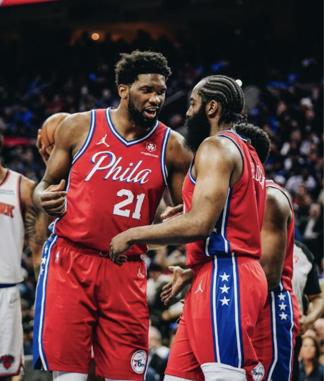 nba有哪些事件（2022年NBA十大事件：承认吧，这一年是属于库里和勇士的）