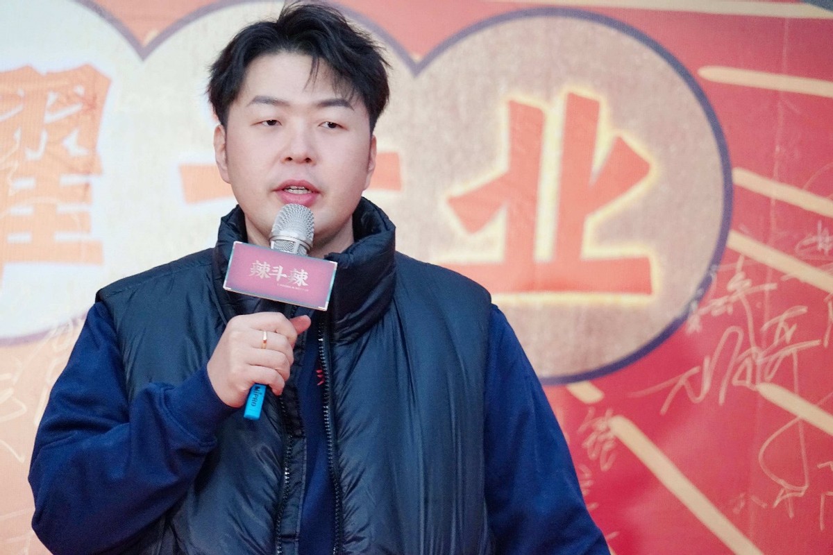 郑凯老婆苗苗坐月子，花50万住总统套房，宋丹丹：我儿媳住20万的