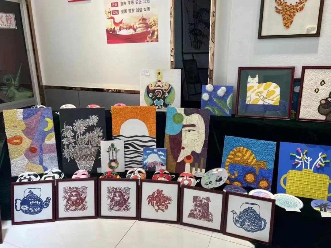 瞅瞅咱們合陽(yáng)中學(xué)生的藝術(shù)節(jié)書畫展（多圖）