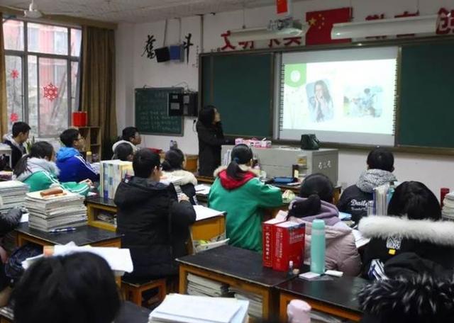 高考状元北大校草酷似杨洋，始于颜值忠于才华，人类高质量学霸