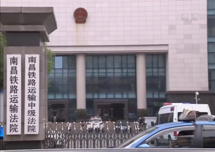 代抢3749张火车票，获利34万，却被判刑11月罚158万，代抢不安全