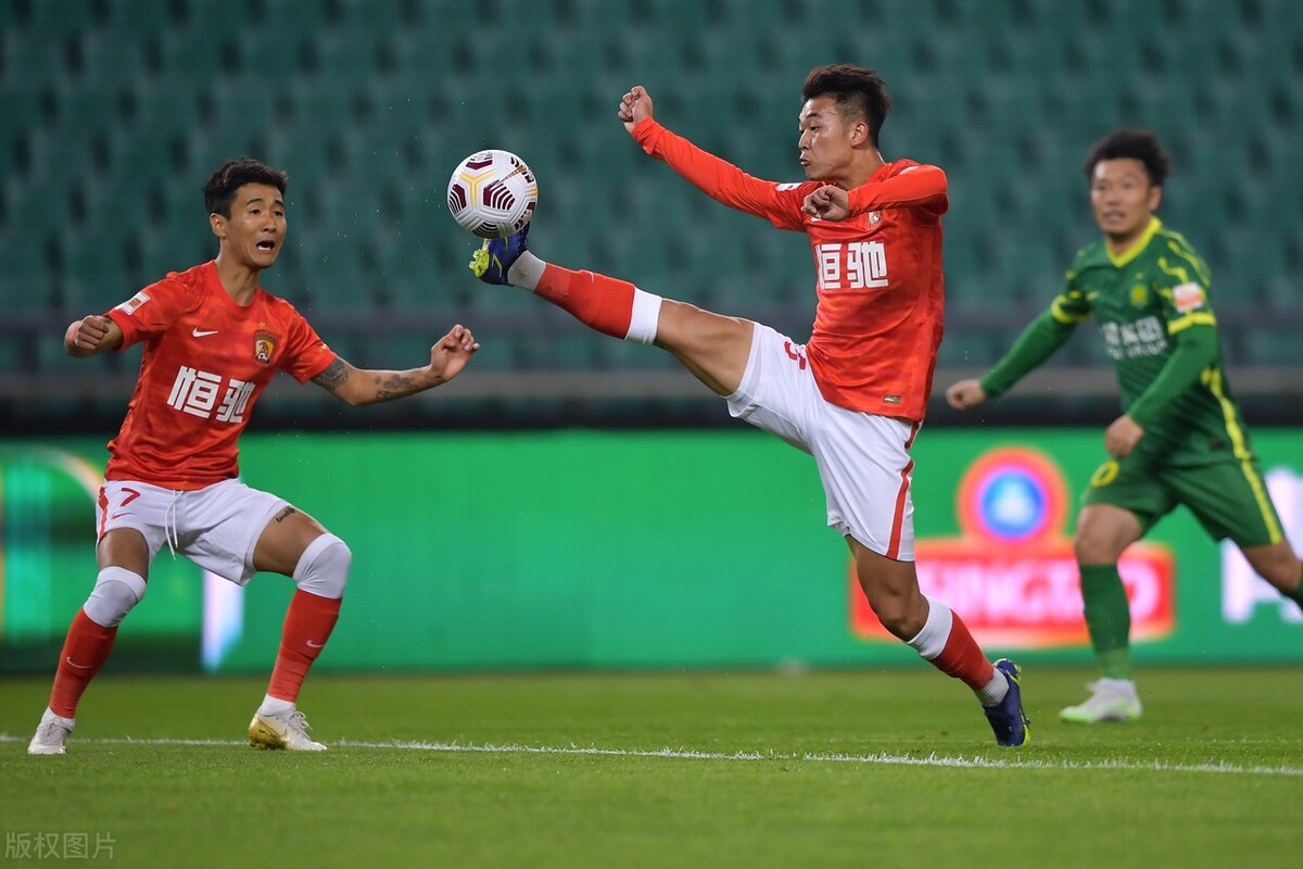 国安1-0广州（中超-国安1-0广州夺3连胜+终结对手4连胜 张玉宁头槌破门绝杀）-趣拿体育