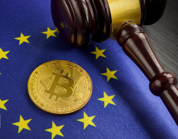 欧洲央行行长表示加密货币压制是控制金融“狂野西部”的唯一方法