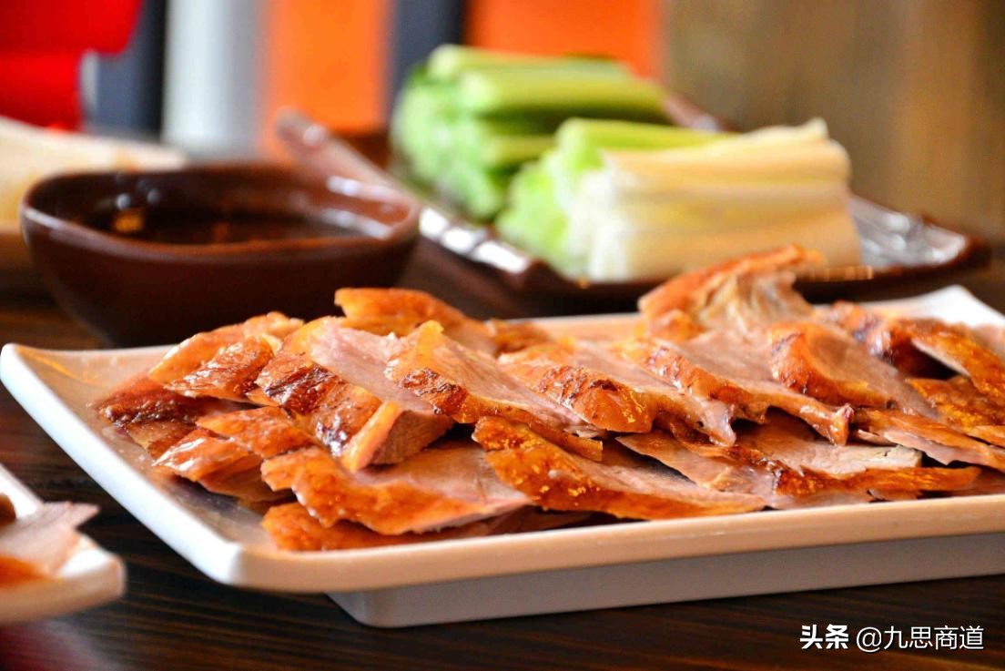 餐饮店如何引爆市场？烤鸭店利用这3招，7天收款42万