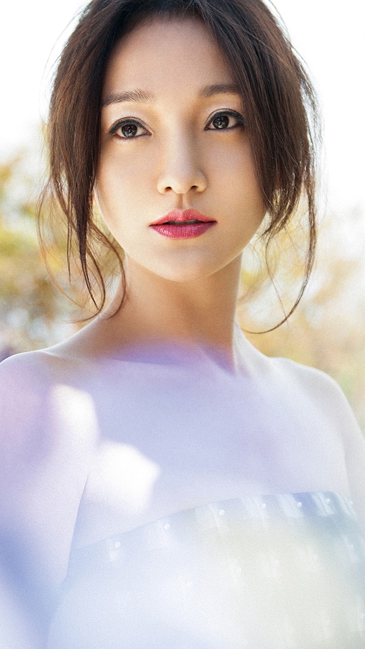 周迅,时尚优雅型美女