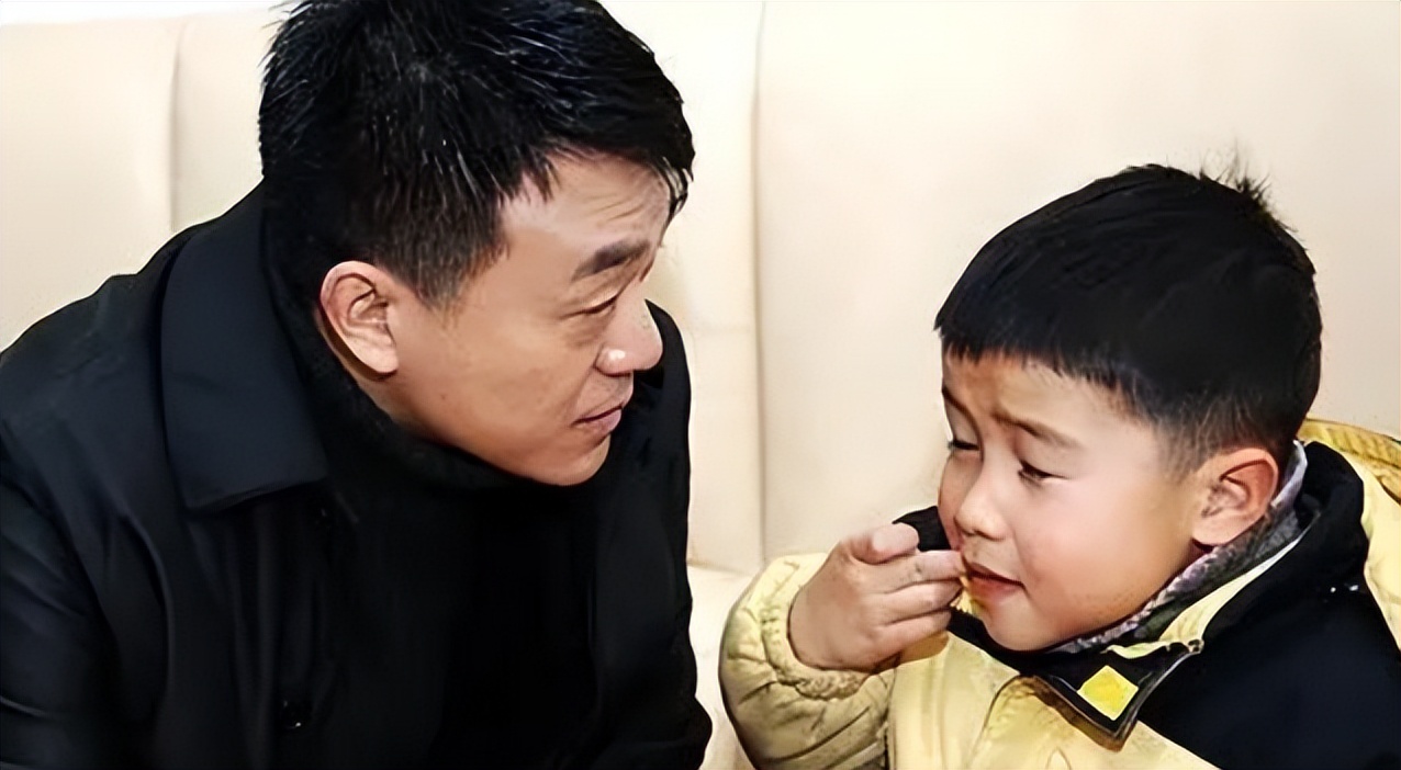 何冰:娶同桌做老婆,25年过去,才明白他捡到的是一块宝