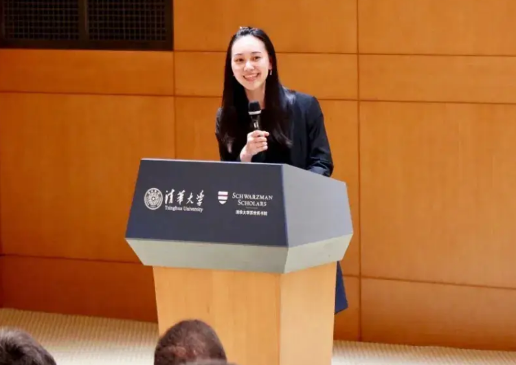 清华学生会主席地位有多高？院长都要“敬三分”，果然学霸不一般