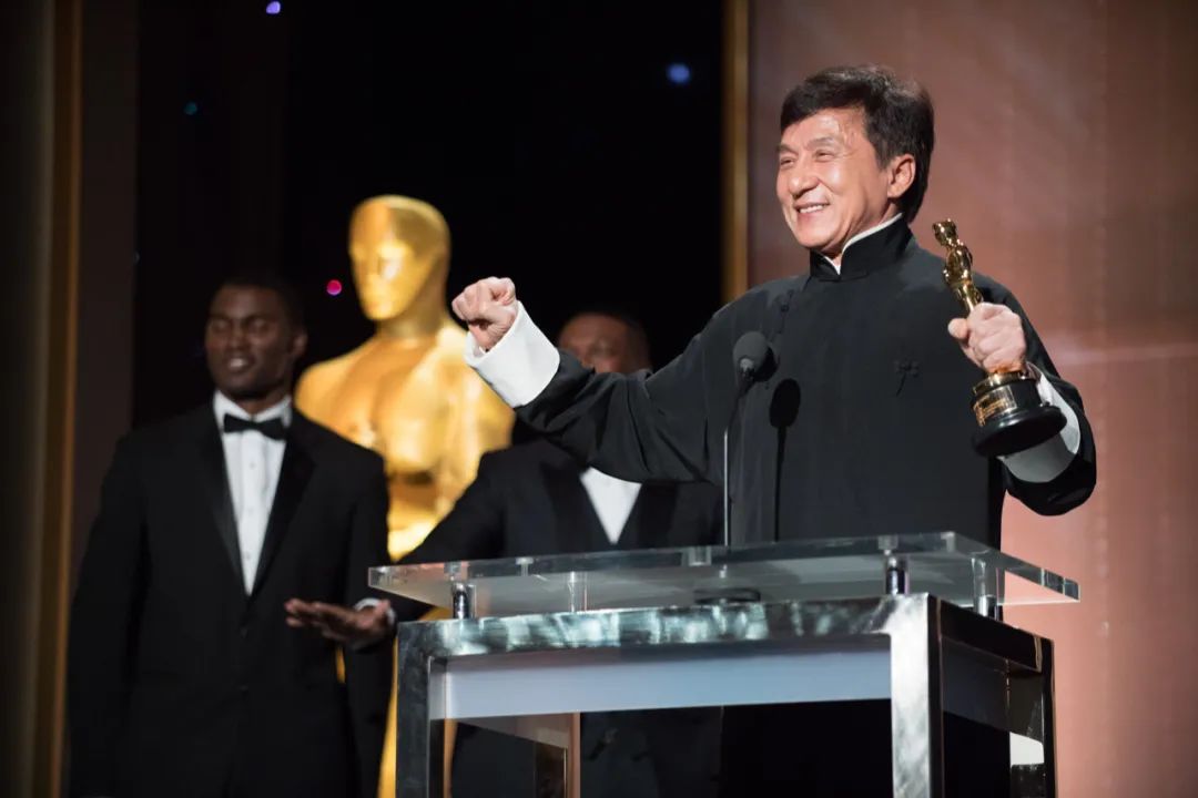 第一位获得奥斯卡终身成就奖的中国人"英国奥斯卡"bafta世界娱乐贡献