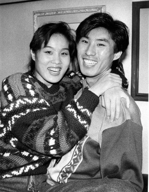焦志敏和安宰亨(1988年焦志敏突然退役,远嫁韩国放弃中国国籍,却拒绝