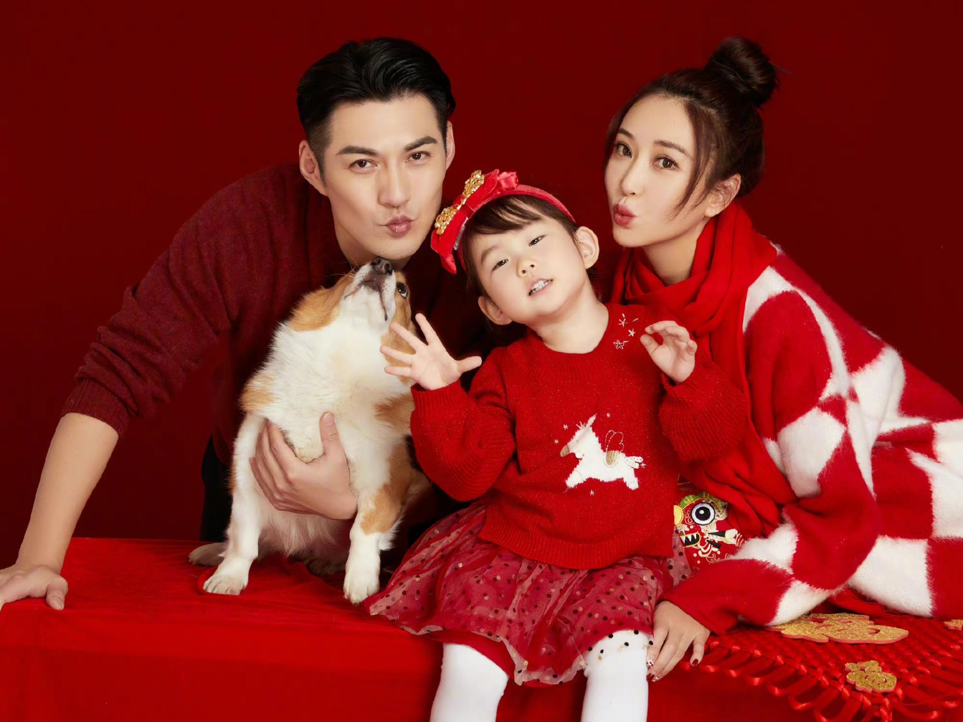 长着一张风流倜傥的脸，却从不沾花惹草，这8位男明星太宝贵了