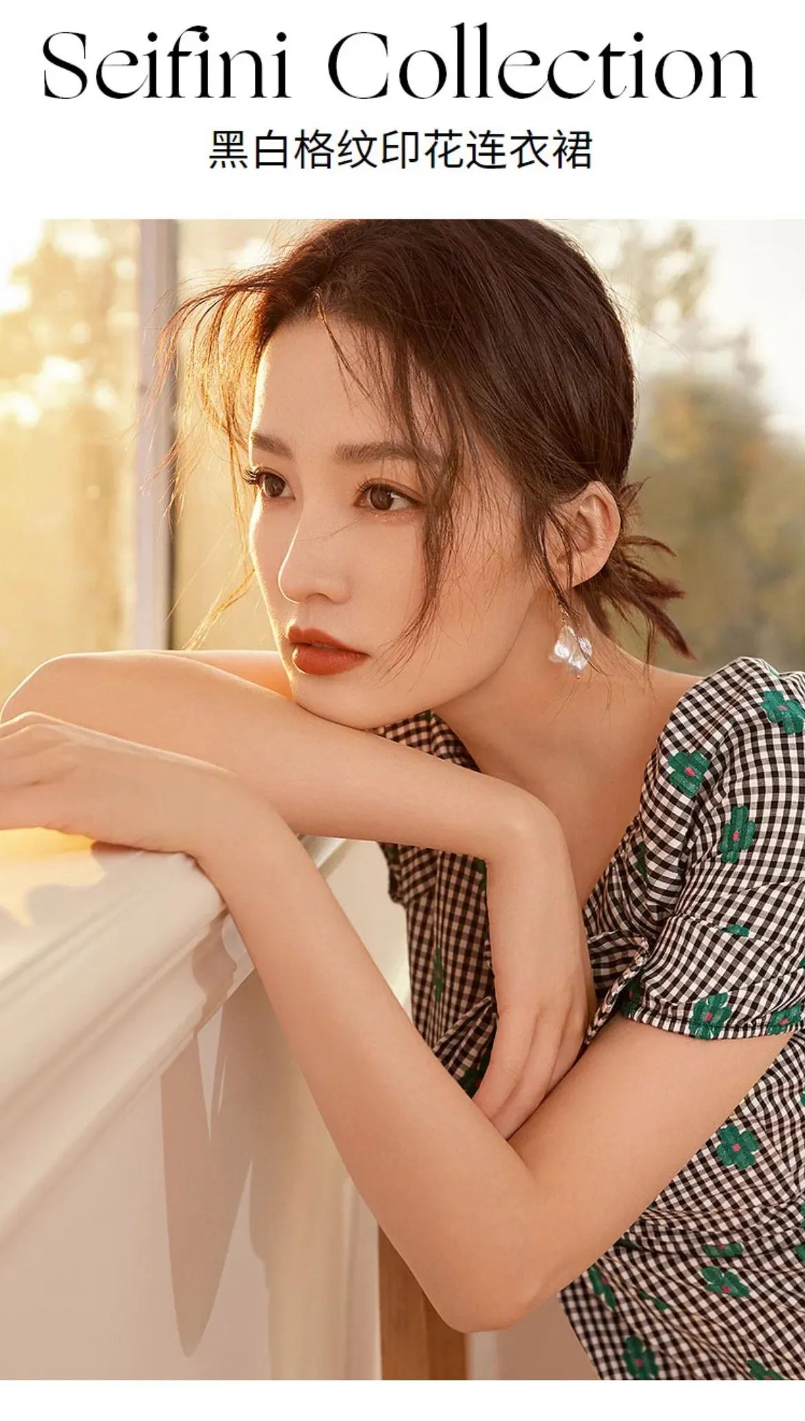李沁多么美好的女孩，没有精致礼服，一条普通连衣裙也可以这么美