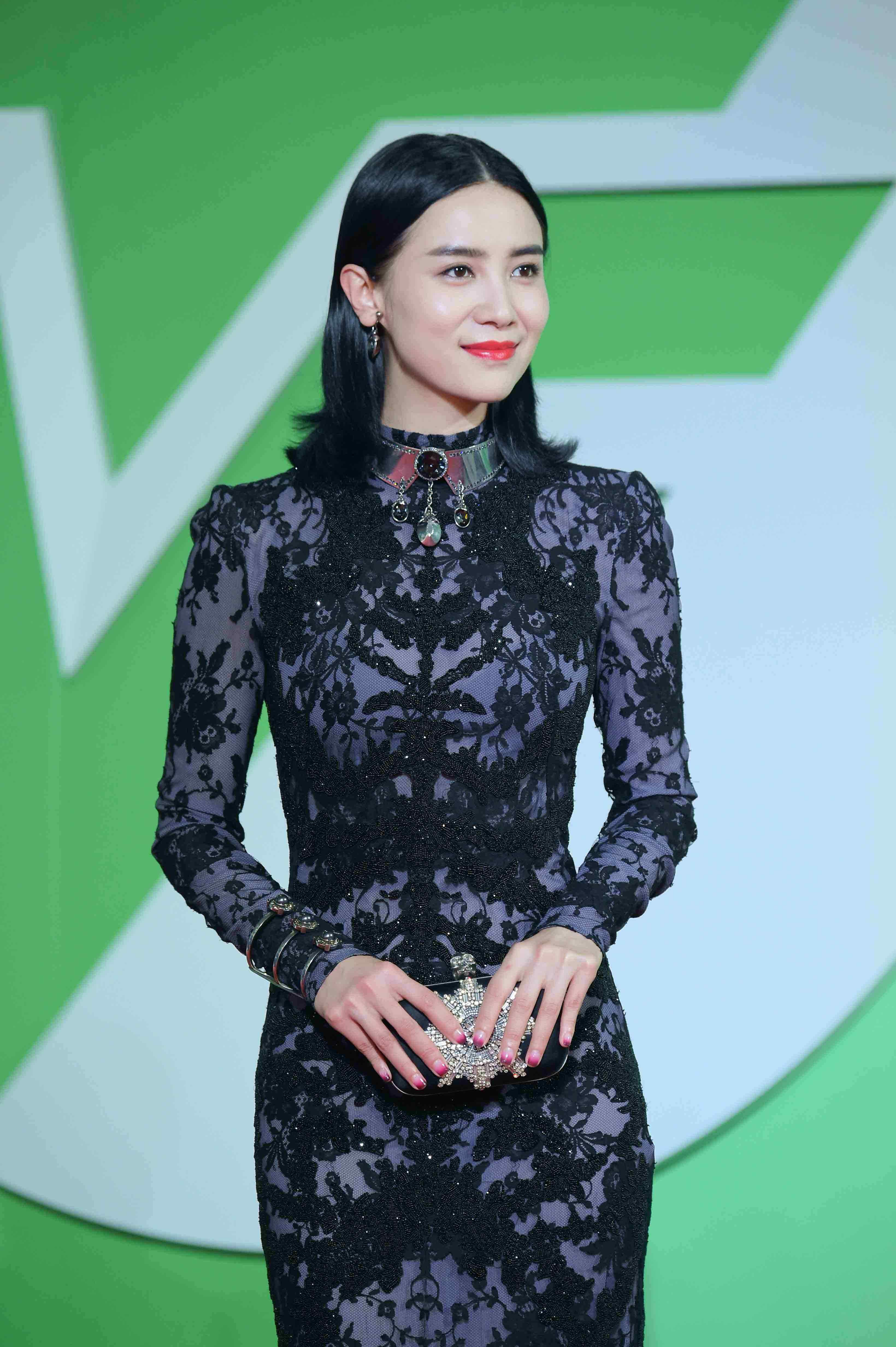 貌美如花却至今未婚的10位内地大龄女星，各有各的苦衷
