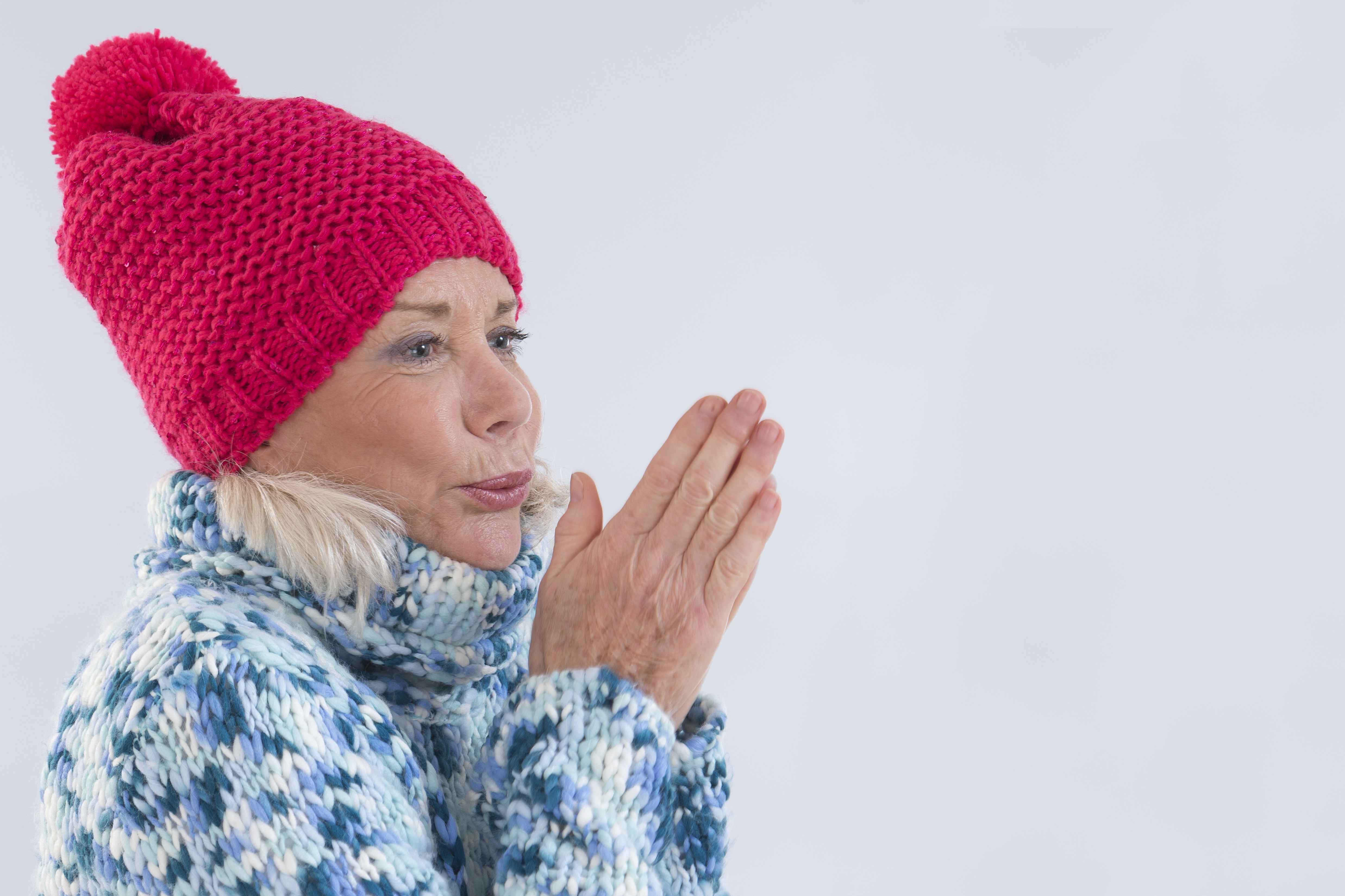 没事搓搓手，有保健的效果，或能收获这7个好处，不妨试试