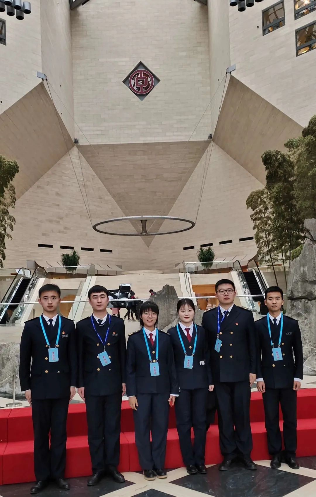 超飒女教官！她连续3年专业第一，50余门课超90分，5所顶尖名校“抢着要”！