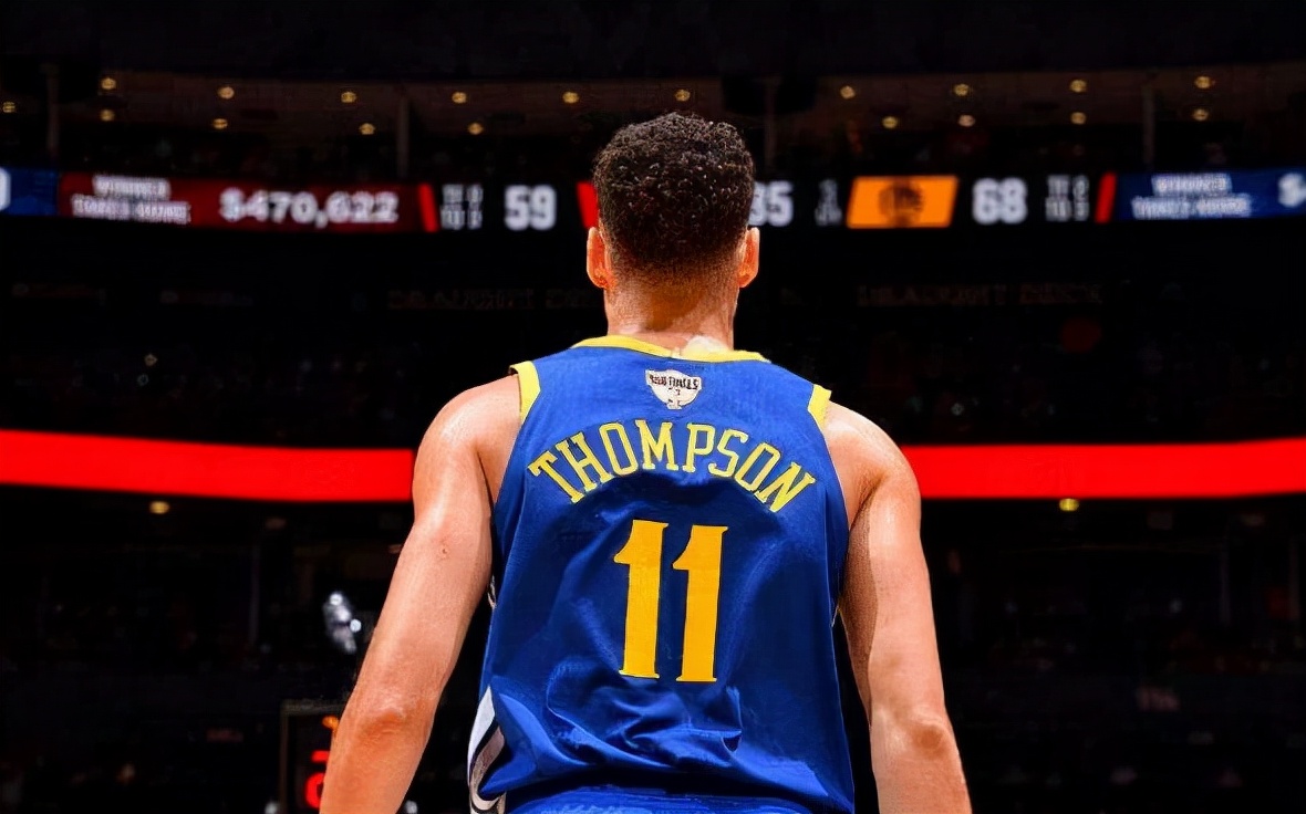 汤普森nba为什么受欢迎(汤普森隔941天复出,球迷漫长等待,他如此受