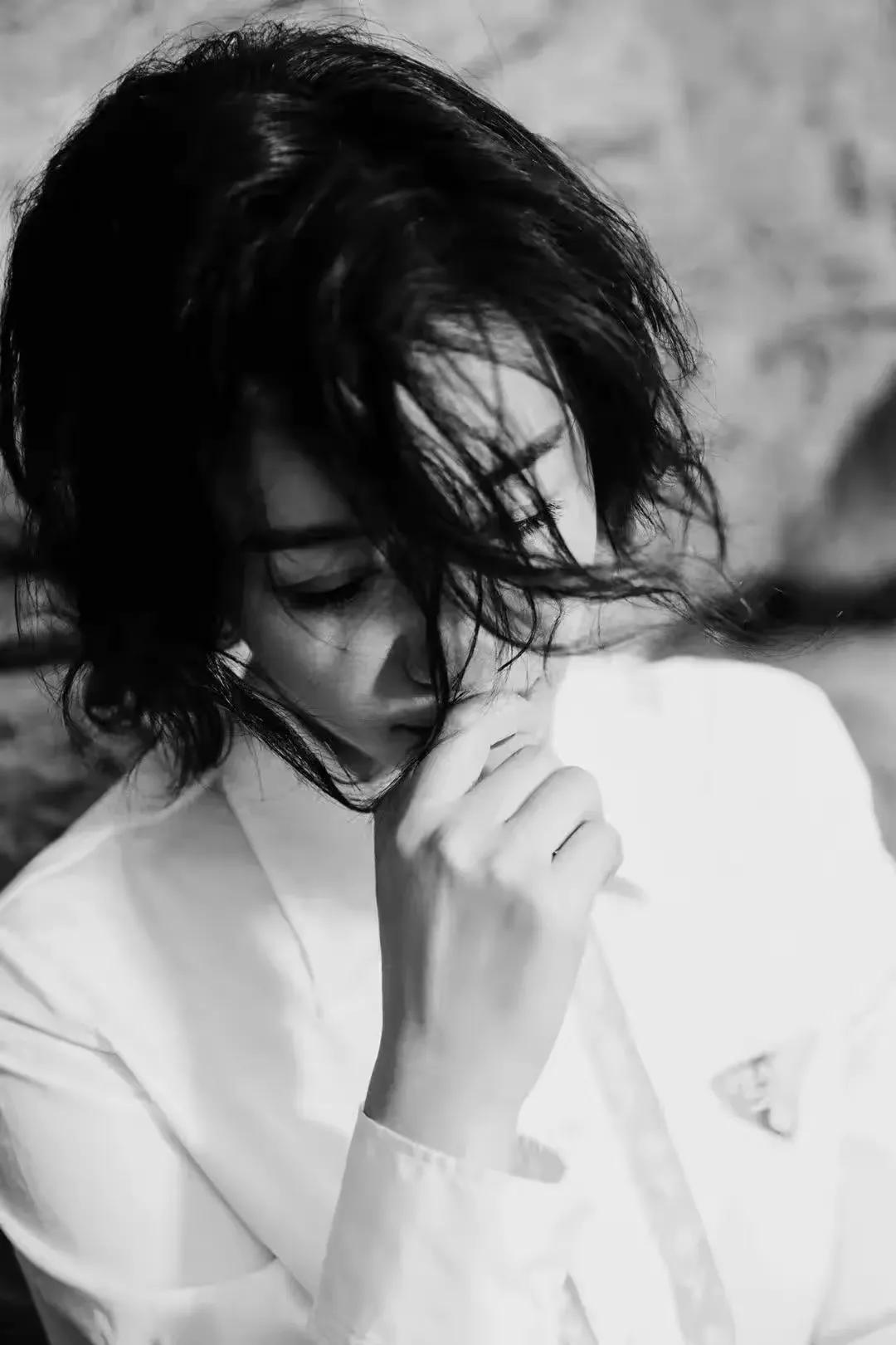 张天爱、杨幂杂志大片，清纯唯美，炫彩多姿