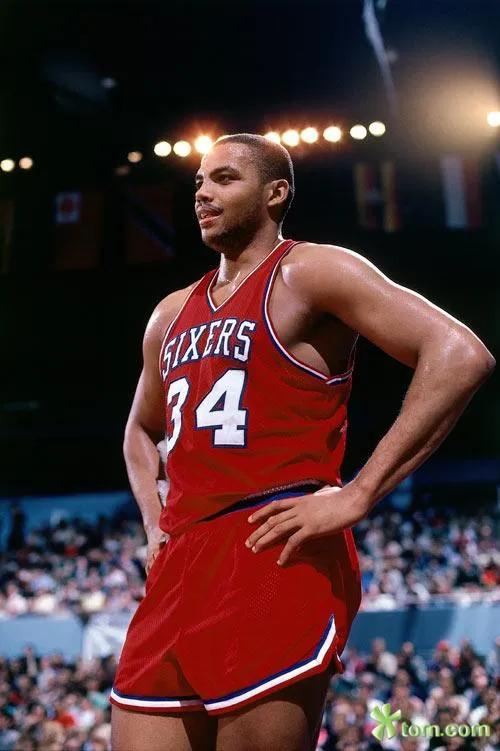 都有哪些nba球員退役球衣（致敬傳奇-盤點NBA各隊退役球衣（76人隊））