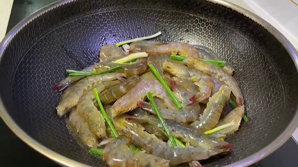 图片[6]-【煮大虾】做法步骤图 让虾肉更美味 零水煮虾秘诀分享-起舞食谱网