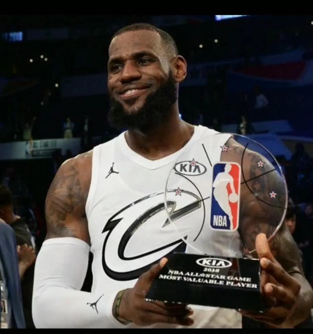 2013NBA全明星正赛视频（回顾21世纪NBA历年全明星赛MVP得主的数据表现，哈登乔治都没入榜）