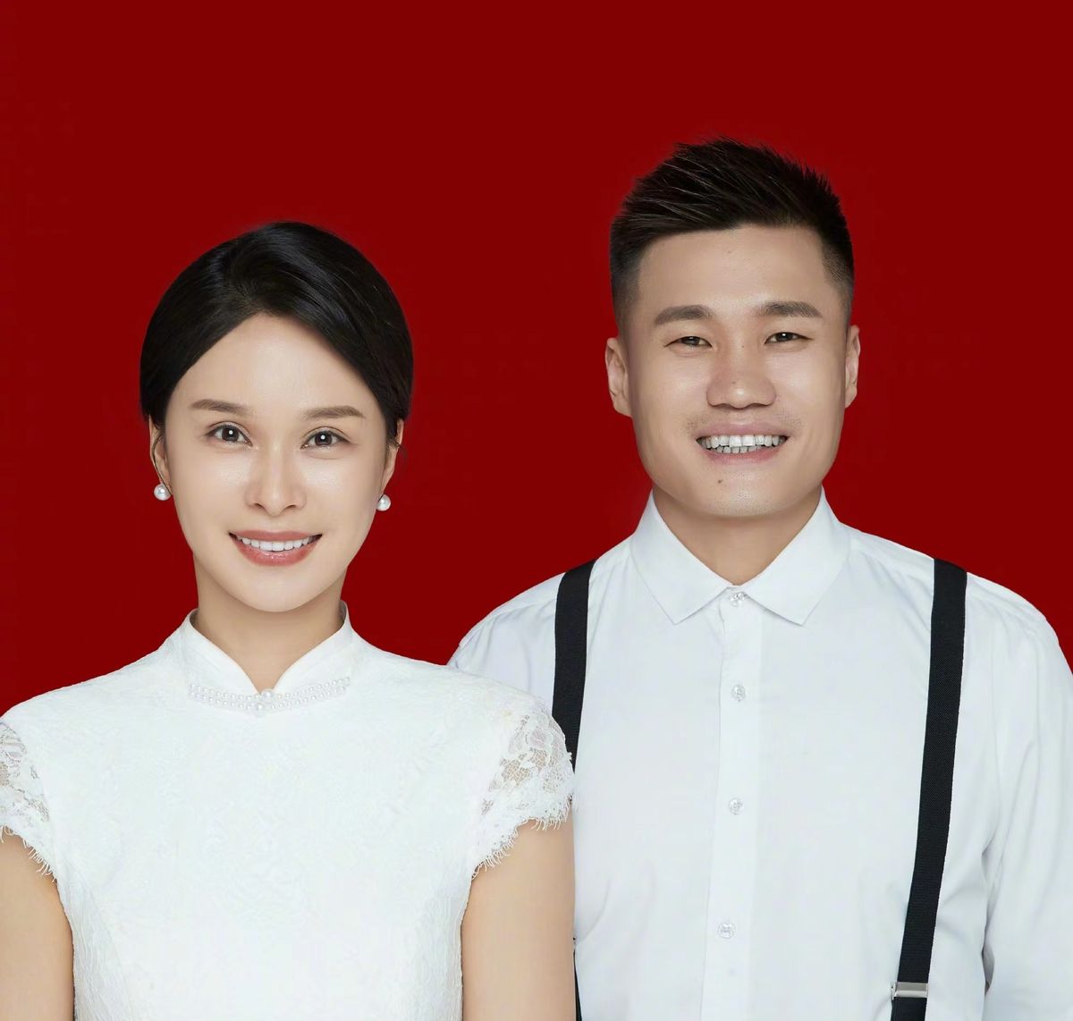 吕小军老婆个人资料(吕小军晒一家四口,小女儿继承老婆美貌似混血儿