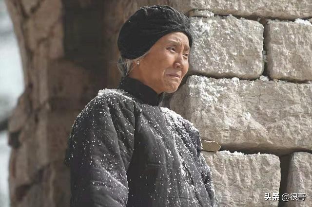 《相逢时节》中有四位妈妈专业户，不仅演技好，年轻时还都是美女