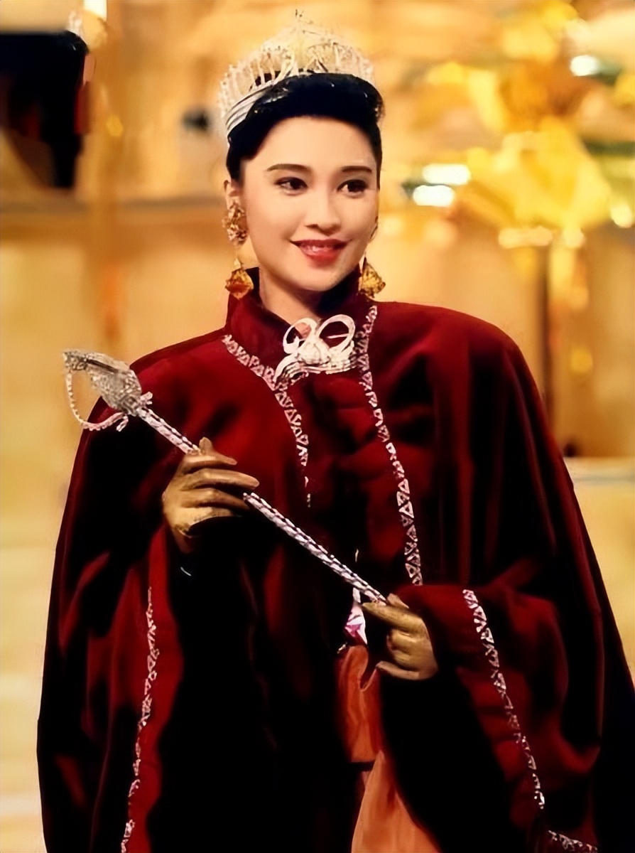 香港小姐卢淑仪,最好的年纪遇到李克勤,幸福甜蜜的日子天天有