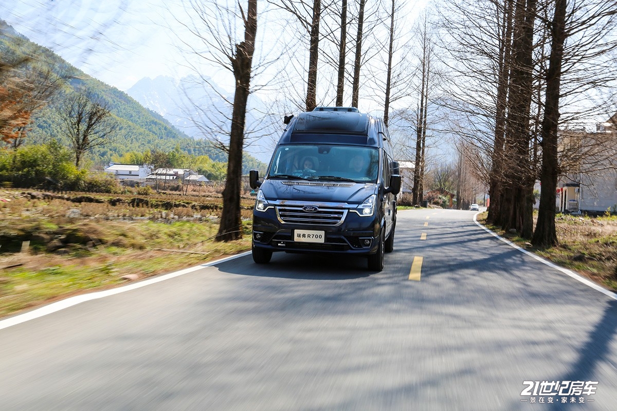 奇瑞瑞弗全新启界r700房车!主打商务接待和短途旅行
