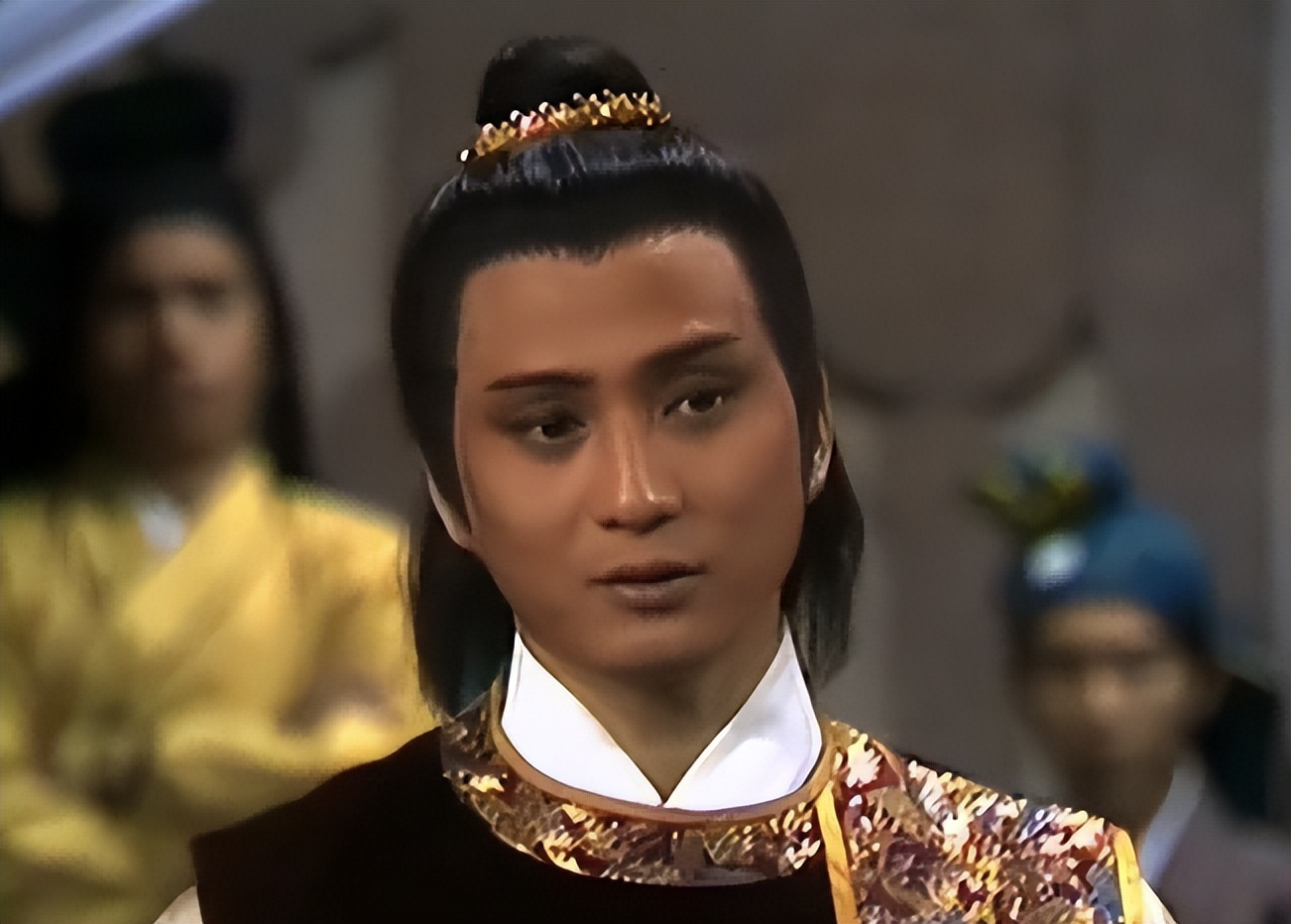 一手好牌却打得稀烂，这8位“高开低走”的港星，个个不值得原谅