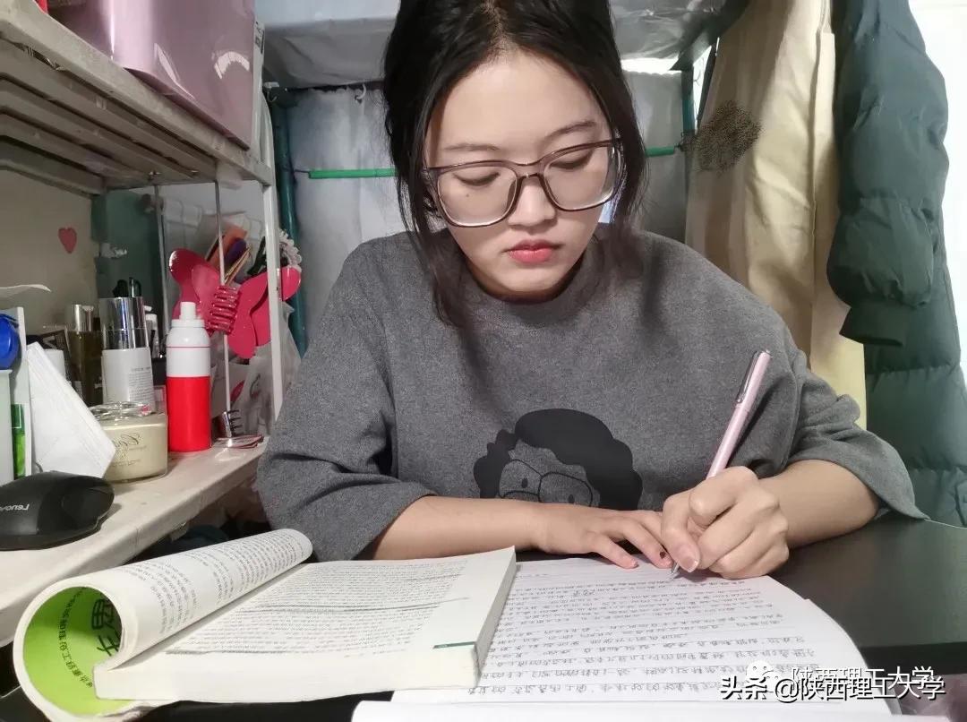 宅宿抗疫丨看理工学子花式宿舍生活