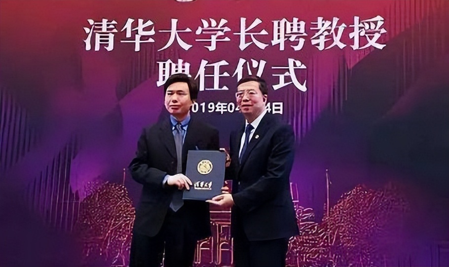 段路明被称“原子上帝”，因祖国一通电话，放弃美国一切火速回国
