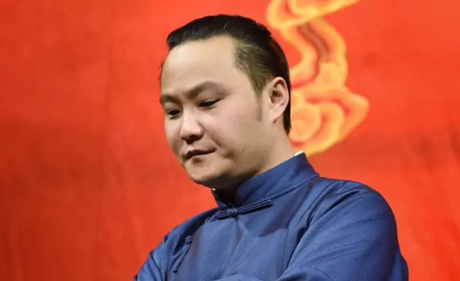 4年前离开德云社自立门户，如今沦落成小主播，闫宗海后悔吗？