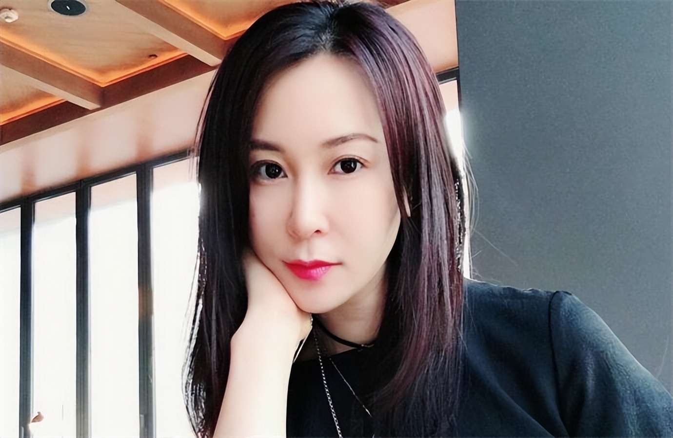 英年早逝的9位女星，每一位都让人惋惜，最大46岁，最小26岁