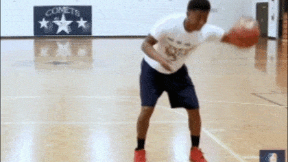 篮球技巧教学视频（打篮球不会左手运球怎么办？学习3个适合新手的弱侧手训练方法）