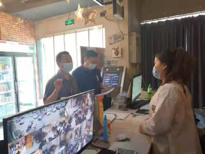黄陂区市场监管局和文旅局进行双随机联合抽查精准监管企业