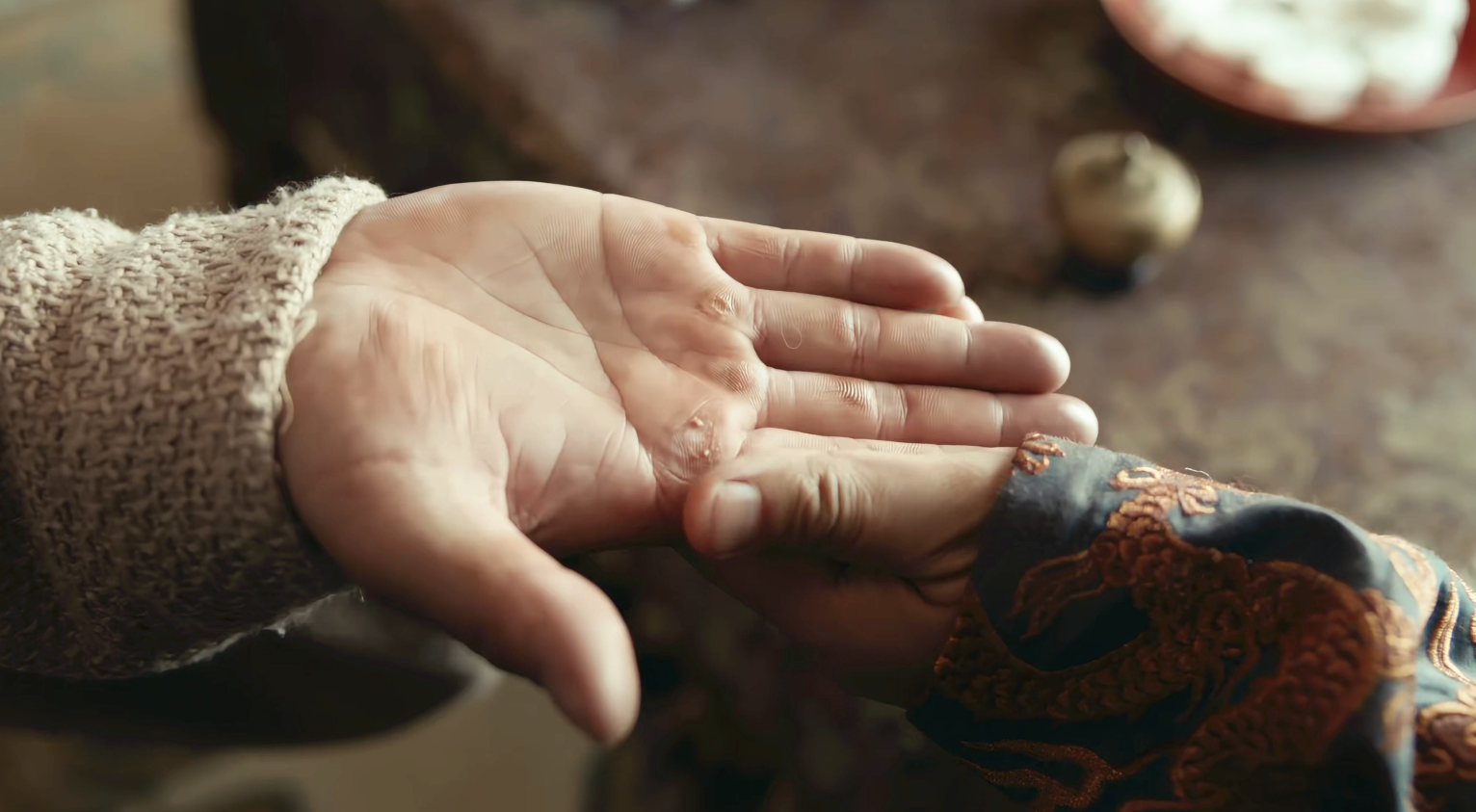 山河月明：汤和辞行离宫，步伐坚定决绝，网友：像极我下班的样子