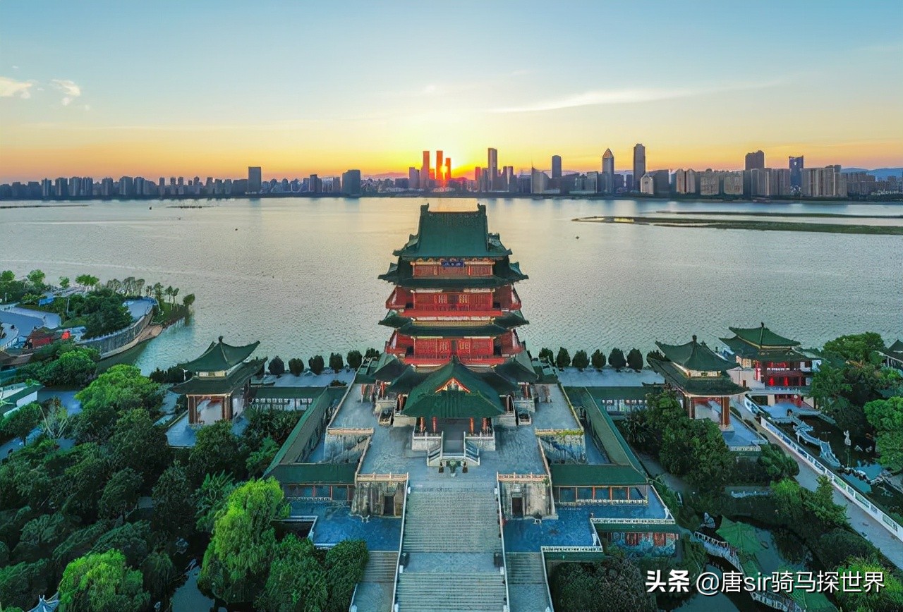 隐藏在南昌老城区的烟火气，人均30吃到撑，我却不敢再去第二次