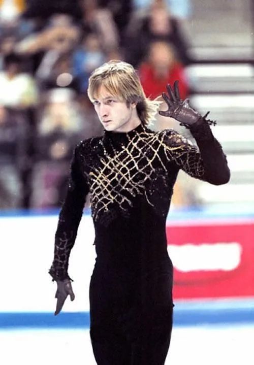 普鲁申科是如何表演花滑的(他被称冰上王者,曾13次创造世界纪录!