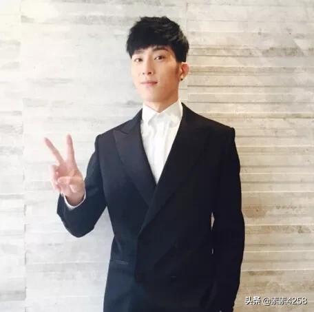 中国内地演员井柏然