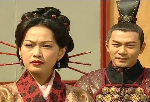 同样饰演“赵姬”，把宁静姚莹莹朱珠放在一起比较，差别就出来了