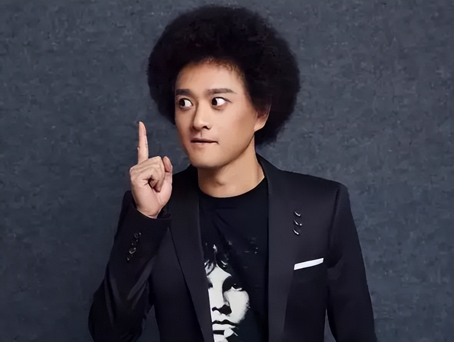 歌比人红的龙套小角色，喜剧天赋不输黄渤，却天妒英才遗憾早逝