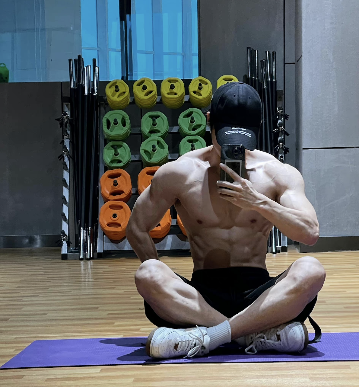 刘恺威也来唱跳？披荆斩棘第二季开始录制，大湾区哥哥稳赢了？