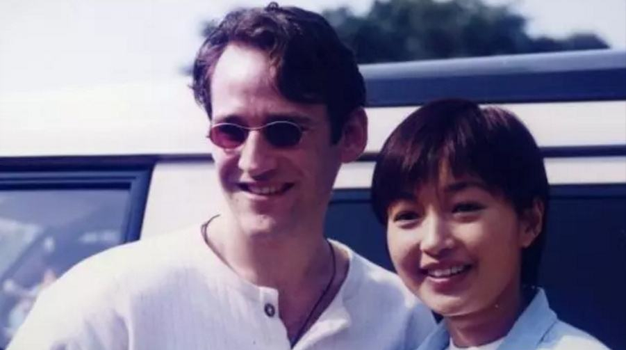 8位过气女明星窘况：卑微求工作，变脸被群嘲，徒留尴尬与心酸