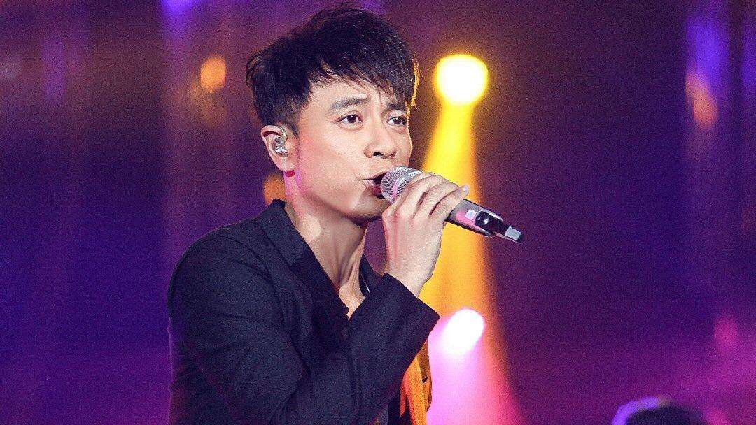 娱乐圈残酷真相：当20年演员买不起一套房，明星难逃房奴的命运