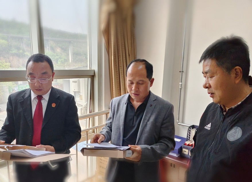 乾县法院到淳化法院学习交流人民陪审员工作