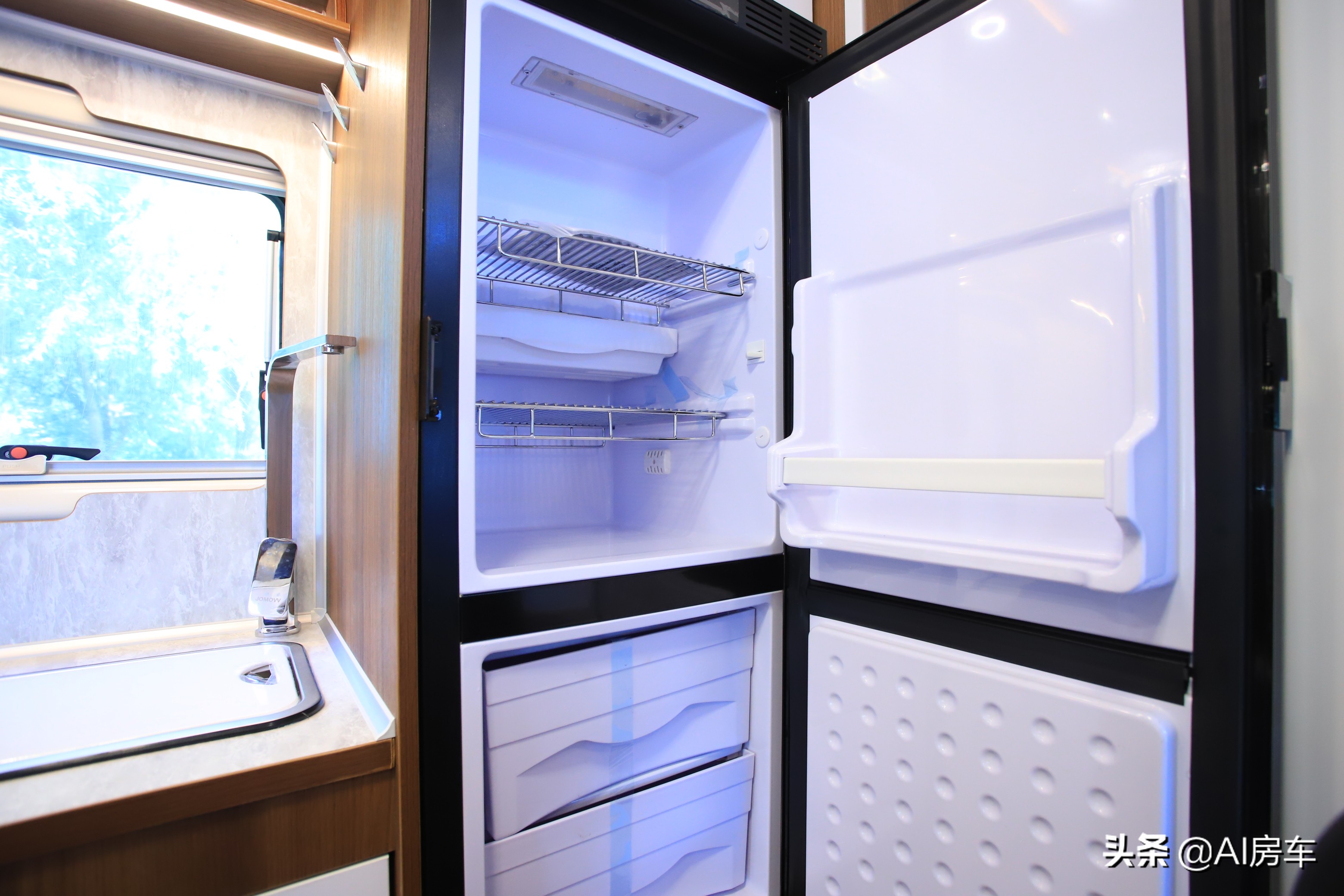 国产奇瑞3.0t房车!一车成一家,功能多样好开,5人轻松拎包入住