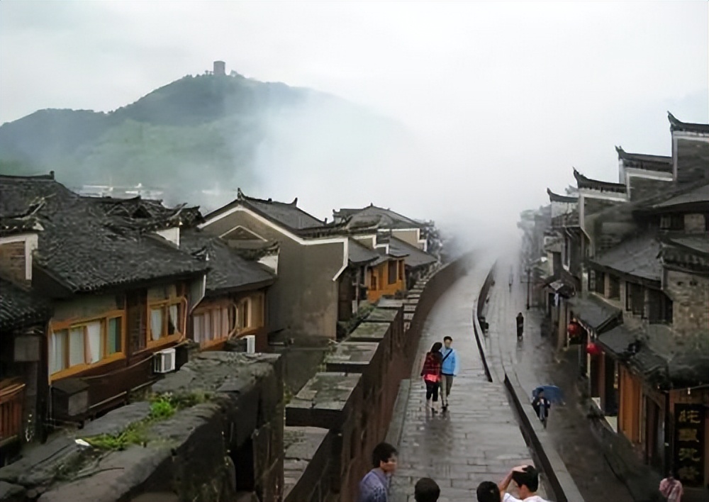 全球十大情侣旅游胜地(适合夫妻牵手旅行的8处风景地，每个都浪漫至极！你们去过几个？)